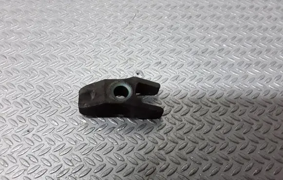 Volvo S70 V70 V70 XC Fuel Injector clamp holder