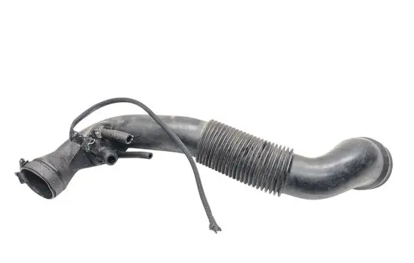 Volvo XC70 Intercooler hose/pipe 9475265 6766