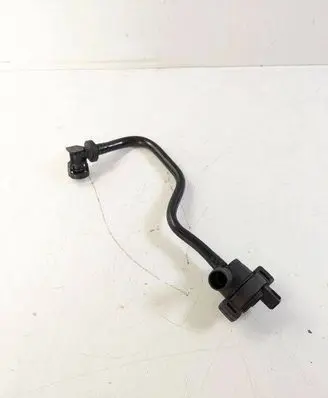 BMW 7 F01 F02 F03 F04 Breather/breather pipe/hose 7576303