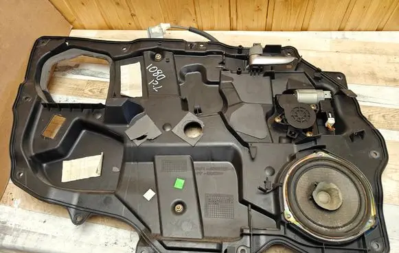 Mazda 2 Front door window regulator with motor 3M71A045H17A