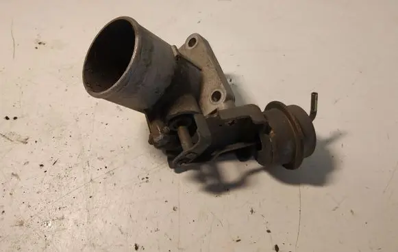 Nissan Navara D40 Throttle valve