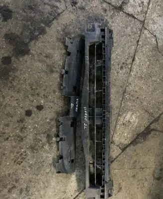 Opel Vivaro Front bumper support beam