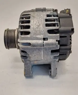 Peugeot 208 I Generator/alternator 9818677980 2713135A 517254531