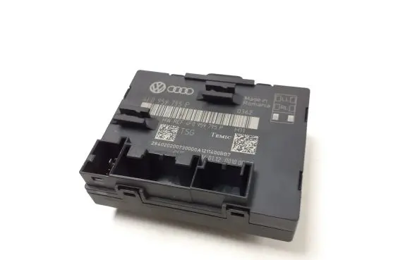 Audi Q7 4L Door control unit/module 4F0959795P A3093A312531U176