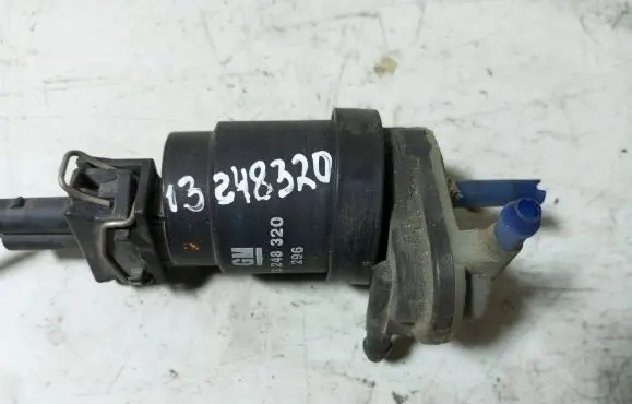 Opel Zafira B Windscreen/windshield washer pump 13248320