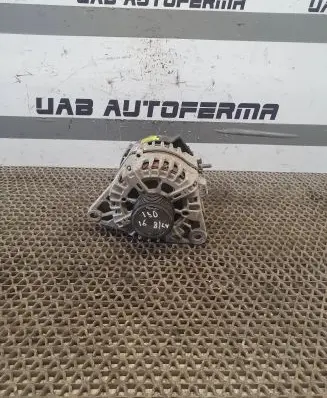 Hyundai i30 Generator/alternator 373002A850