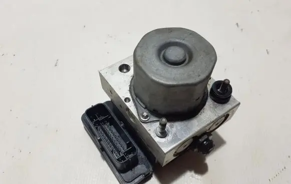 Tesla Model S ABS Pump 6006363