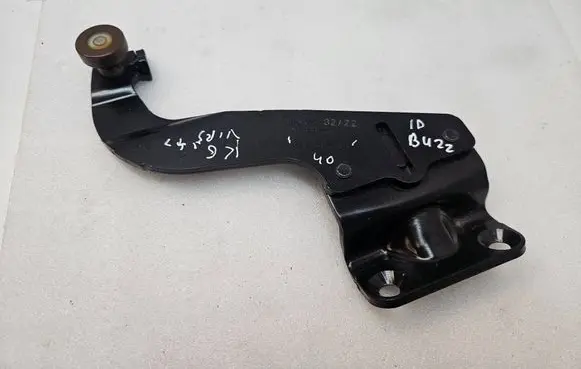 Volkswagen ID. Buzz Sliding door upper roller guide/hinge 1T3843435B UA232722