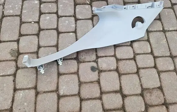 Toyota Highlander XU70 (D) pillar trim (bottom) 624800E210