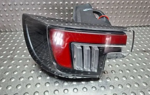 Opel Mokka B Rear/tail lights S27639247