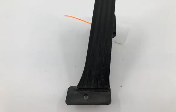BMW 4 F32 F33 Accelerator throttle pedal 6853175