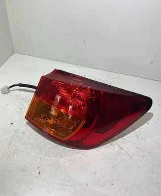 Lexus IS 220D-250-350 Rear/tail lights