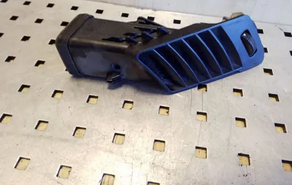 Volkswagen Crafter Dash center air vent grill A9068300354