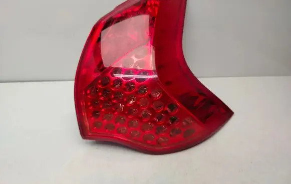 Peugeot 3008 I Rear/tail lights 43R10