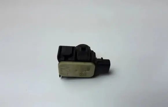 Mazda 6 Parking PDC sensor KD4767UC1