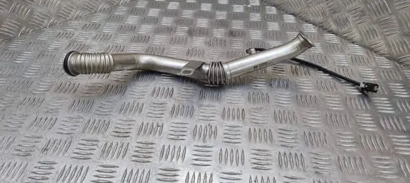 BMW 5 G30 G31 EGR valve line/pipe/hose 8576479