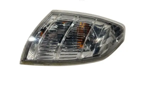 Nissan X-Trail T30 Front indicator light 