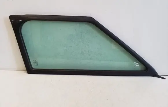 Volkswagen Crafter Front vent window/glass (coupe) A9066711720