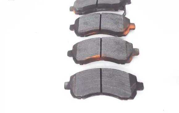 Subaru Impreza I Brake pads (front) 