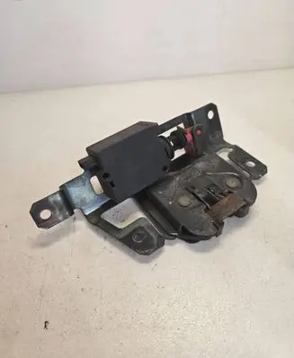 BMW X3 E83 Tailgate/trunk/boot lock/catch/latch 51247026192