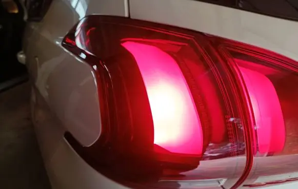 Peugeot 2008 I Rear/tail lights 9826730480