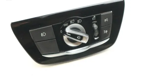 BMW 5 G30 G31 Light switch 9493732 3054967930408 18347910