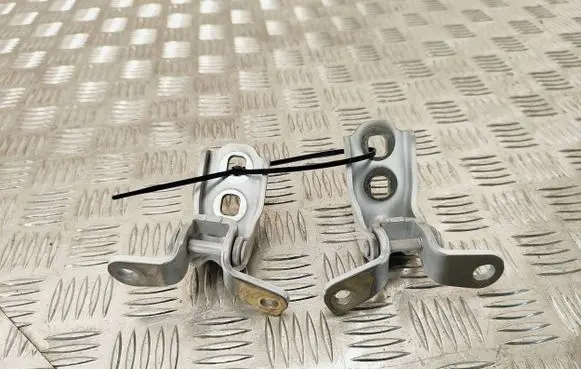 Opel Astra K Front door hinge set 