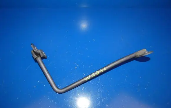 Mercedes-Benz C AMG W204 Radiator support slam panel bracket A2048800164