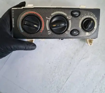 Renault Megane I Climate control unit 655739W A52AC 100840