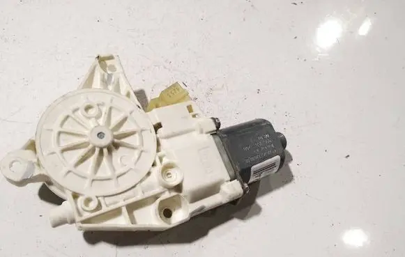 Mercedes-Benz R W251 Rear door window regulator motor 0130822281
