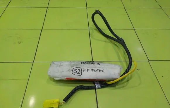 Mazda 3 II Seat airbag 611081200B
