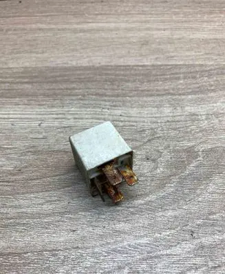 Audi A6 S6 C5 4B Other relay 431951253C 21203001
