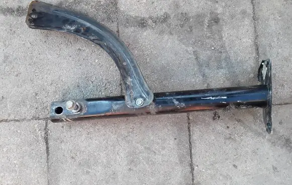 Fiat 500X Front bumper mounting bracket 51944677