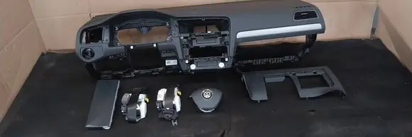 Volkswagen Golf VII Airbag set with panel 5G1880841C 5G0880201 5G4857705M