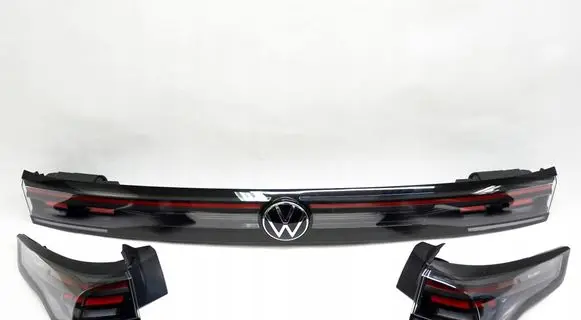 Volkswagen Tiguan Rear/tail lights set 571945307A