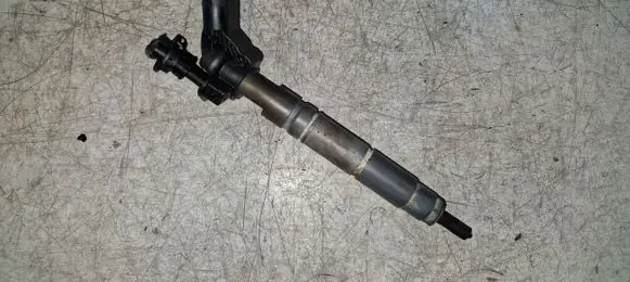Mercedes-Benz CLS C219 Fuel injector A6420700587
