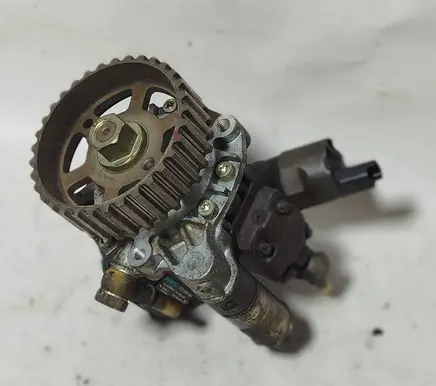 Ford Fusion Fuel injection high pressure pump FTP619810F 5WS40008 V140825J