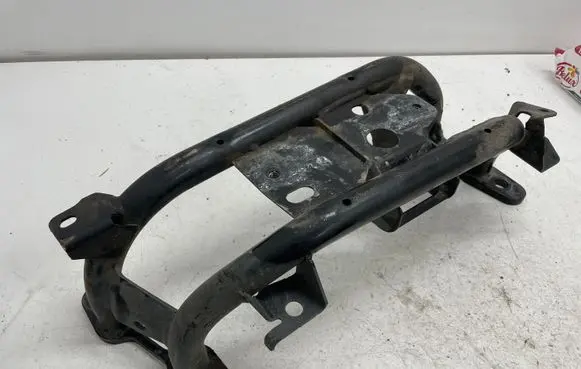 Land Rover Range Rover Sport L494 Gearbox mounting bracket PLA5060A