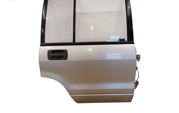 Opel Monterey Rear door