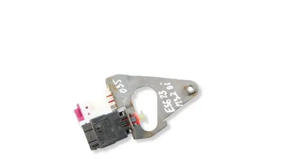 BMW Z3 E36 Brake pedal sensor switch 8360417 61318360417