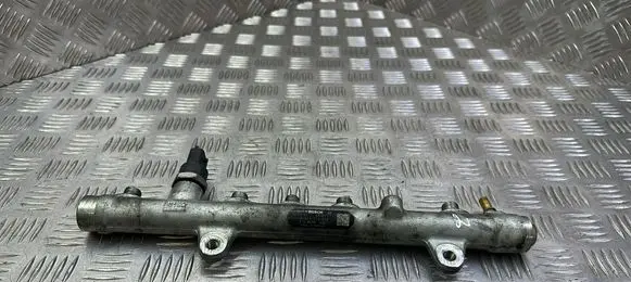 Suzuki Grand Vitara II Fuel main line pipe 8200396999