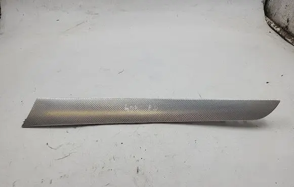 Audi A4 S4 B8 8K Front door trim bar 8K0867410