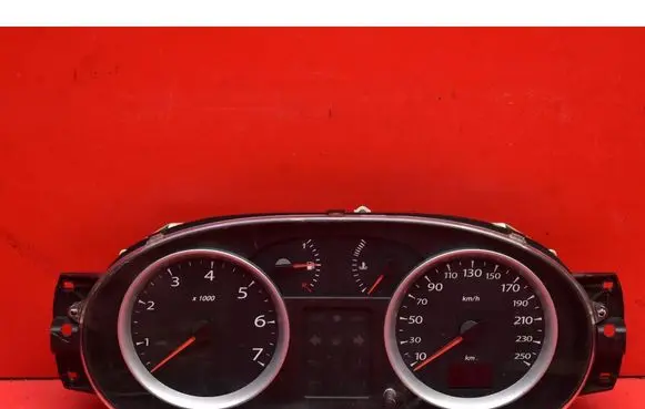 Renault Thalia I Speedometer (instrument cluster) P8200748172
