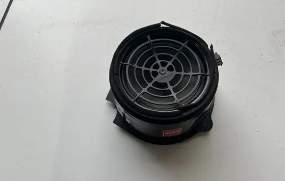Audi A6 S6 C6 4F Rear door speaker 4F0035415B