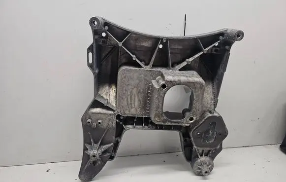 Audi Q7 4L Brake pedal bracket assembly 7L8723117