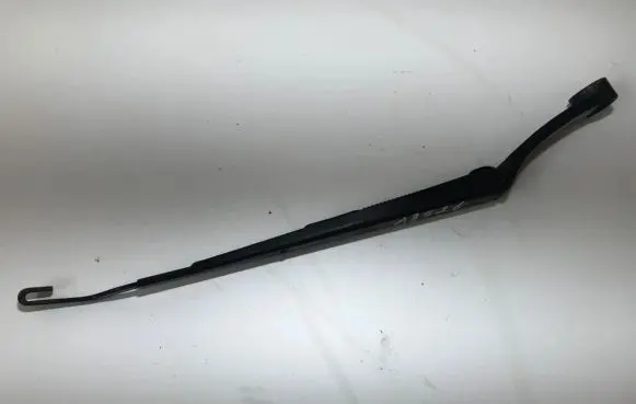KIA Ceed Front wiper blade arm