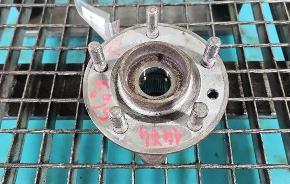 Volvo V40 Front wheel hub spindle knuckle IMPRK1474563