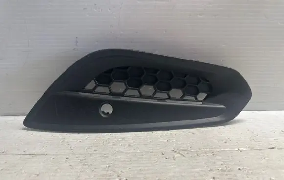 Volvo S60 Front bumper lower grill 31294131
