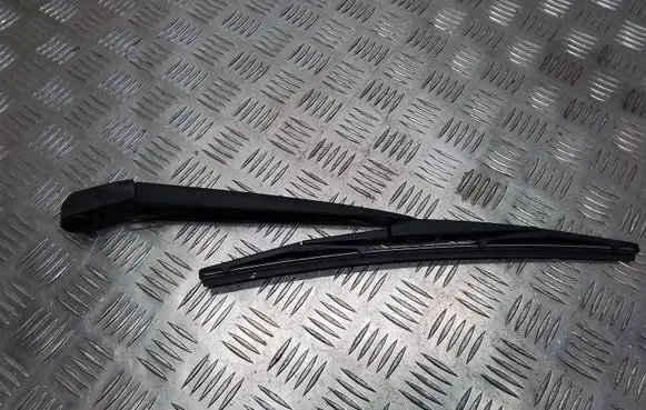 Mazda 6 Rear wiper blade arm