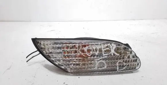 Rover 25 Front indicator light 1029